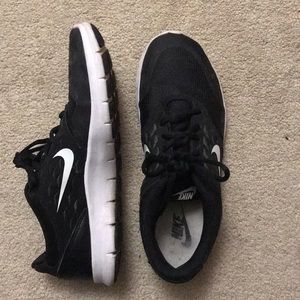 Black Nikes